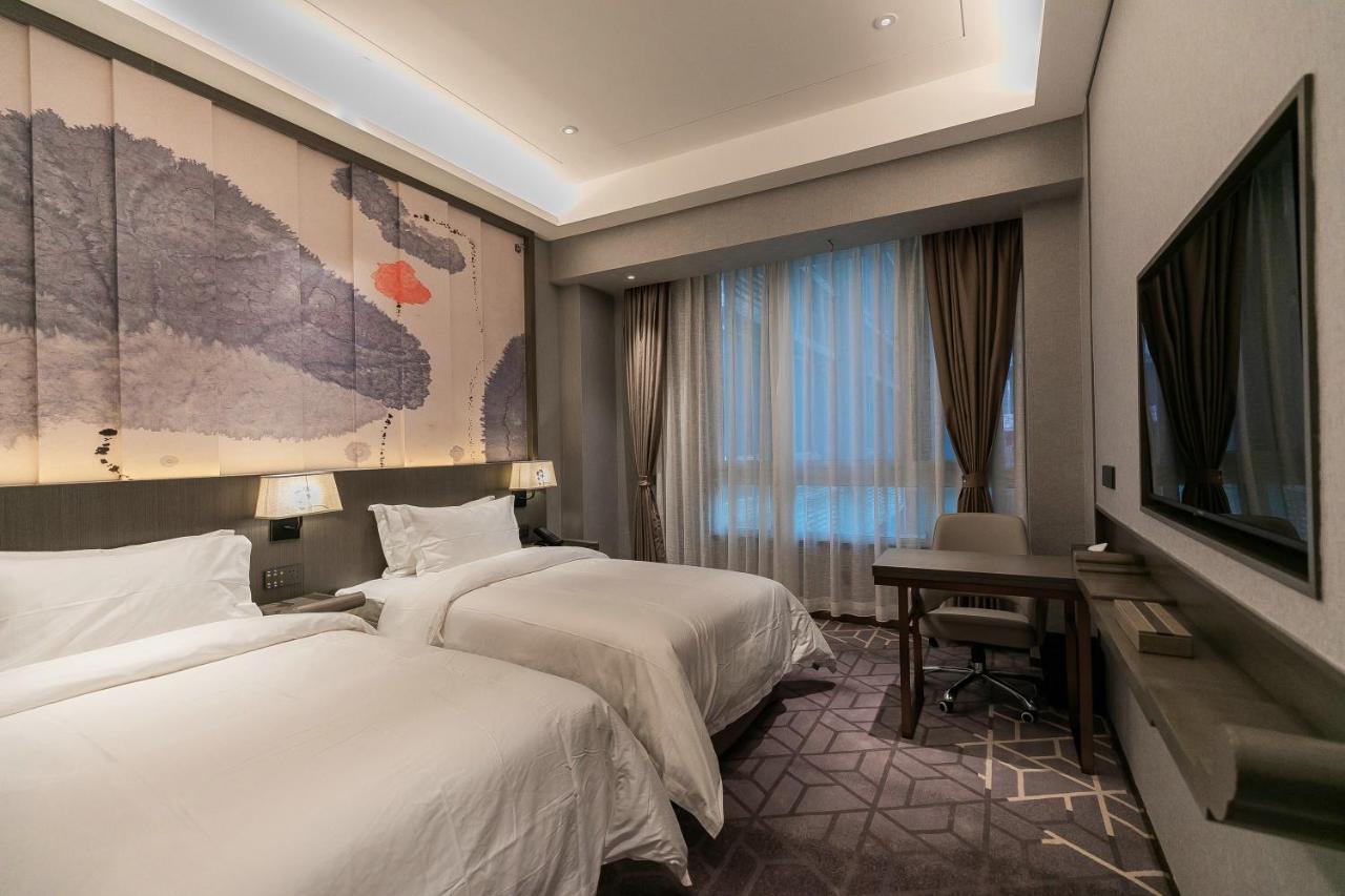 Guangdong Geological Landscape Hotel Guangzhou Bagian luar foto