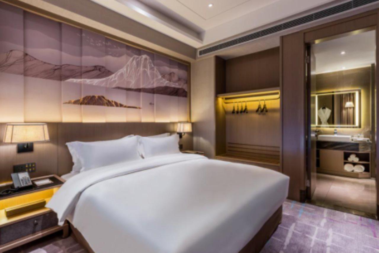 Guangdong Geological Landscape Hotel Guangzhou Bagian luar foto