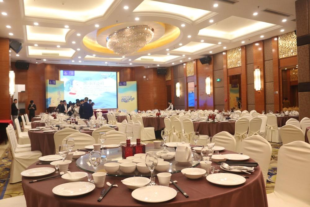 Guangdong Geological Landscape Hotel Guangzhou Bagian luar foto