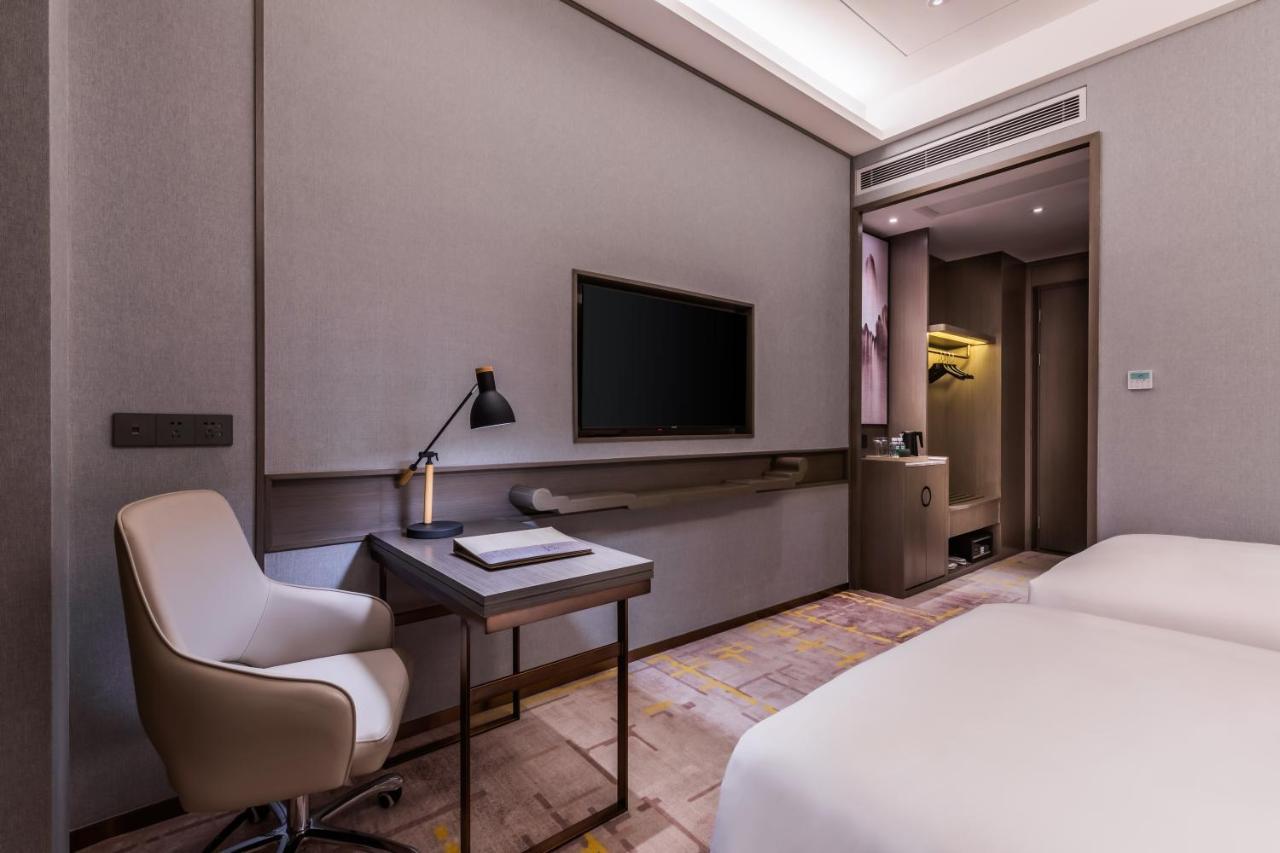 Guangdong Geological Landscape Hotel Guangzhou Bagian luar foto